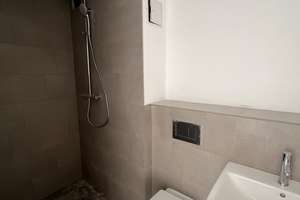 Property thumbnail 25