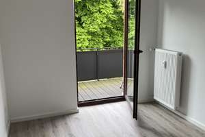 Modernisierte 2-Raum-Wohnung mit Balkon in Mönchengladbach – Schroffstraße 12, 41199 Odenkirchen-West, Mönchengladbach – Vorschaubild 3