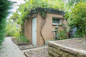 Zentral wohnen, individuell gestalten! Reihenmittelhaus in Bielefeld-Senne! – Die vollständige Adresse der Immobilie erhältst du vom Anbieter., 33659 Senne, Bielefeld – Vorschaubild 3