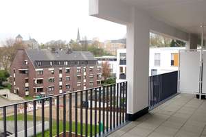 4 Zimmer Whg. mit EBK, 2 Bädern, Fußbodenheizung und Terrasse - ruhige und zentrale Lage. – An der Lingenmühle 4, 41061 Gladbach, Mönchengladbach – Vorschaubild 2