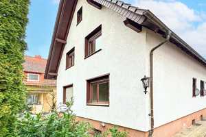 Zweifamilienhaus mit Charakter – Ideal für kreative Gestaltungsideen – Offenbach (Kreis) – Vorschaubild 1
