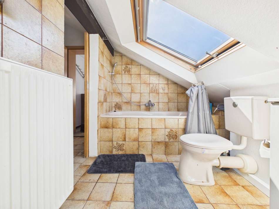 Badezimmer DG