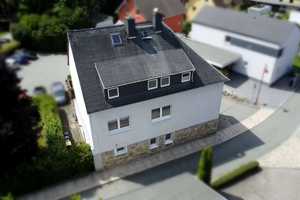 Großzügiges Zuhause für die ganze Familie – teilsaniertes Haus in ruhiger Lage von Thum! – Erzgebirgskreis – Vorschaubild 4