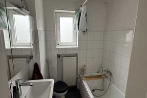Günstiges, gepflegtes 5-Zimmer-Reihenendhaus mit EBK in Jülich – Bachfeldstraße 17, 52428 Düren (Kreis) – Vorschaubild 9