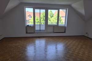 Schöne Wohnung mit Balkon