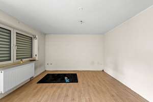 3-Parteienhaus mit XXL-Garage – inkl. Sanierungsangebot & Förderübersicht – Die vollständige Adresse der Immobilie erhältst du vom Anbieter., 93089 Aufhausen – Vorschaubild 28