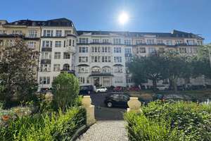 BEZUGSFREIE 3-ZIMMERWOHNUNG MIT BALKON IM REPRÄSENTATIVEN STUCKALTBAU MIT FAHRSTUHL – Die vollständige Adresse der Immobilie erhältst du vom Anbieter., 10825 Schöneberg, Berlin – Vorschaubild 6