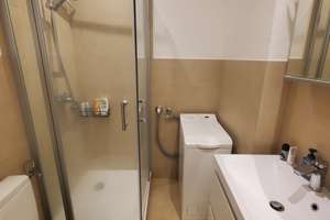 Möblierte Wohnung März bis Mai – Lindemannstraße 35, 40237 Düsseltal, Düsseldorf – Vorschaubild 3