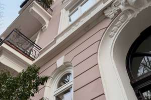 Alsternahe Altbauwohnung mit 2 Balkonen in Hamburg-Winterhude von Privat