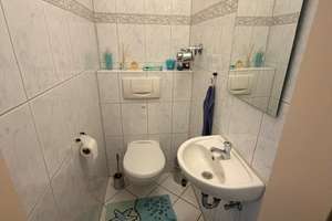 Charmante Dreizimmerwohnung mit schönem Balkon – Brühler Straße 228 a, 50968 Raderthal, Köln – Vorschaubild 4