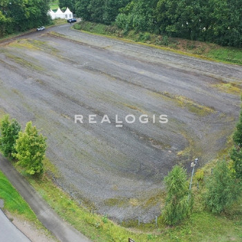 ca. 950 m² bis zu ca. 12.300 m² befestigte, schwerlastfähige Freifläche