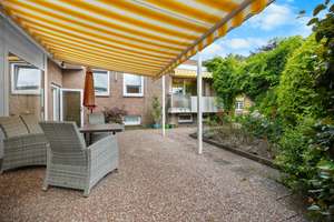 Flachdach-Einfamilienhaus (Split-Level) mit vermieteter Gewerbeeinheit in Schortens-Grafschaft – Die vollständige Adresse der Immobilie erhältst du vom Anbieter., 26419 Schortens – Vorschaubild 2