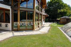 Großzügige Villa mit besonderer Architektur – Esslingen (Kreis) – Vorschaubild 7
