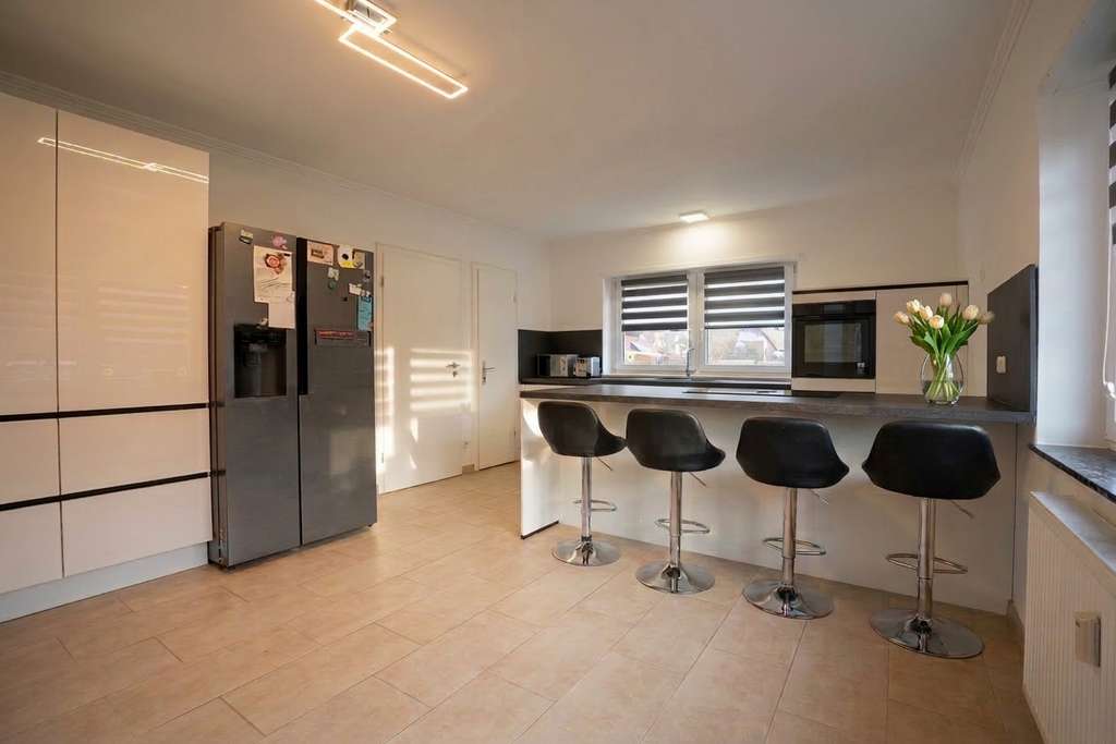 Immobilie in Steinfurt - Wohnen & Vermieten unter einem Dach – großzügiges Zweifamilienhaus mit Einliegerwohnung & Südgarten - Bild 2