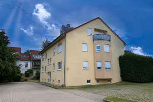 Gemütlich Wohnen unterm Dach in Holzhausen – Balkon, Tiefgarage & Kamin – 4288 Holzhausen, Leipzig – Vorschaubild 2