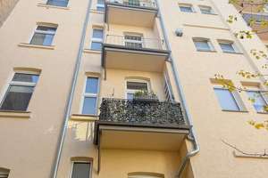 Gründerzeit-Altbau in Wiesbaden: 3 Zimmer, 2 Balkone, viel Potenzial – Die vollständige Adresse der Immobilie erhältst du vom Anbieter., 65197 Rheingauviertel / Hollerborn, Wiesbaden – Vorschaubild 13