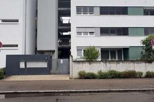 Seniorengerechte 3 Zimmer Wohnung mit Einbauküche in Neu-Ulm

 – Die vollständige Adresse der Immobilie erhältst du vom Anbieter., 89233 Neu-Ulm – Vorschaubild 7