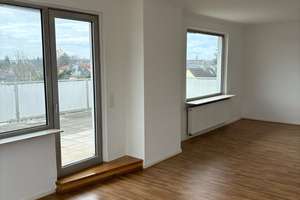 Großzügige 4 Zimmerwohnung mit riesiger Dachterrasse zu vermieten – 63071 Lichtenplatte, Offenbach am Main – Vorschaubild 3