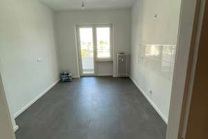 Vollständig renovierte Wohnung mit einem Wohn-Schlafzimmer, KDB und Balkon in Düsseldorf-Bilk – 40223 Bilk, Düsseldorf – Vorschaubild 7