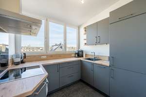 Aigner - Lichtdurchflutete 2-Zimmer-Dachgeschosswohnung mit sonnigem Balkon in Laim – Die vollständige Adresse der Immobilie erhältst du vom Anbieter., 80686 Friedenheim, München – Vorschaubild 5