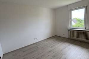 Einziehen & Wohlfühlen: Helle 3-Zimmer-Wohnung im 1. OG mit optionaler Garage! – Käthe-Kollwitz-Str. 11, 58093 Hochschulviertel, Hagen – Vorschaubild 8