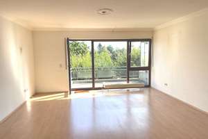 Bezugsfreie 2-Zimmer-Wohnung in beliebter und ruhiger Lage von Bonn mit Balkon und Stellplatz – Mönkemöllerstr. 52, 53129 Dottendorf, Bonn – Vorschaubild 2
