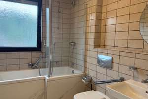 Attraktive 3-Zimmer Dachgeschosswohnung mit Balkon in Köln-Bocklemünd/Mengenich – Ingendorfer Weg 53, 50829 Bocklemünd/Mengenich, Köln – Vorschaubild 3