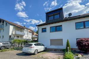 Tolles Haus mit toller Aussicht – Die vollständige Adresse der Immobilie erhältst du vom Anbieter., 72585 Riederich – Vorschaubild 2