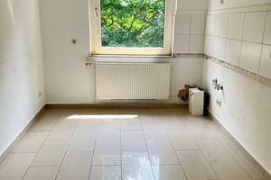 3,5 Raum Wohnung in der Essener Innenstadt, gegenüber dem Rathaus. Garage verfügbar. – Immestraße 21, 45127 Ostviertel, Essen – Vorschaubild 5