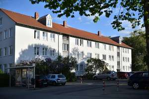 Wohnung im Dachgeschoss mit Einbauküche // DG Links – Saarstr. 12, 38440 Hohenstein, Wolfsburg – Vorschaubild 2