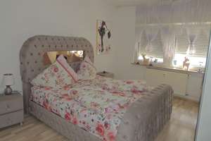 ERDGESCHOSSWOHNUNG 3 ZIMMER MIT GARAGE UND GEMEINSCHAFTSGARTEN AM ZENTRUM VON GE-HORST – Industriestraße 76, 45899 Horst, Gelsenkirchen – Vorschaubild 11