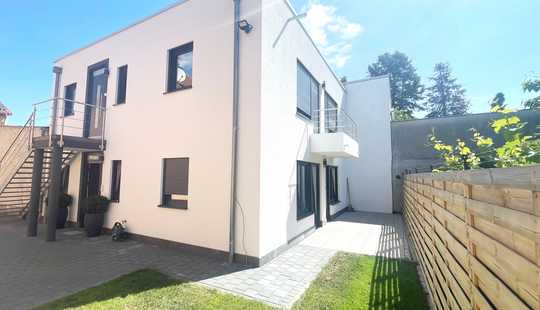 Bild von Neubau auf zwei Etagen im alten Ortskern von  Büttelborn/Klein-Gerau zu verkaufen...