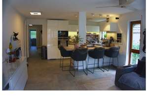 Luxuriöse 3-Zimmer Erdgeschosswohnung mit Garten in Kirchheim unter Teck