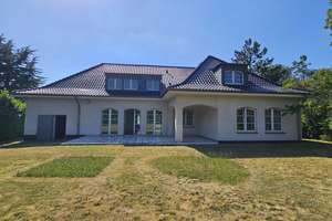 Repräsentative Villa mit riesigem Ausbaupotential - courtagefrei - – Die vollständige Adresse der Immobilie erhältst du vom Anbieter., 50996 Hahnwald, Köln – Vorschaubild 5