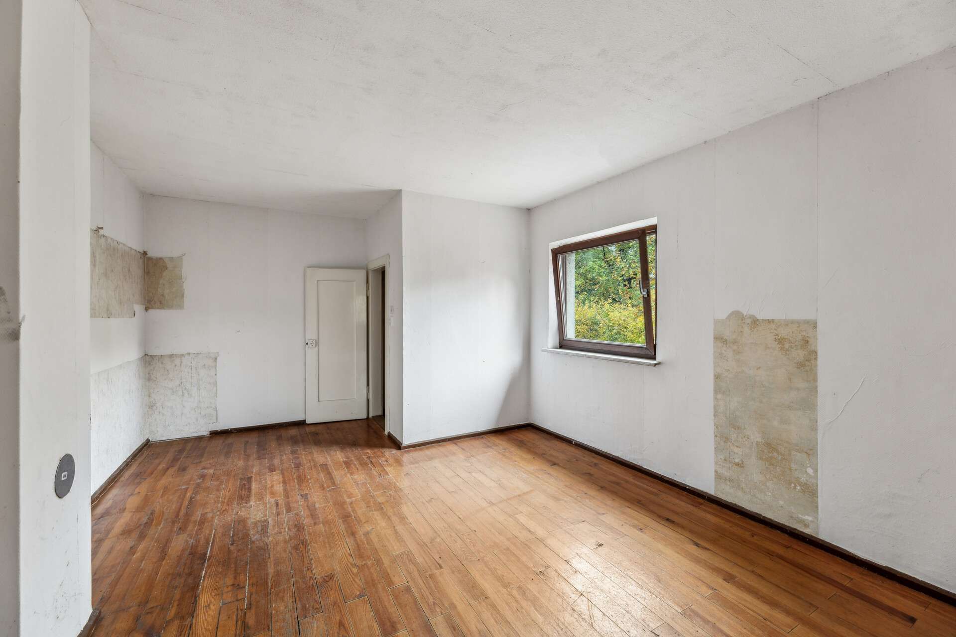 Immobilie in Igensdorf - Mehrfamilienhaus aus dem Dornrösschenschlaf erwacht - Bild 5