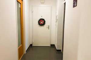 Top gepflegte 3-4 Zimmerwohnung mit Balkon und Garage – Darmstadt – Vorschaubild 3