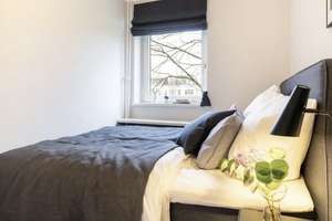 Möbilierte stilvolle, sanierte 2-Zimmer-Wohnung mit Balkon in Alsternähe – Mittelweg 91, 20149 Harvestehude, Hamburg – Vorschaubild 5