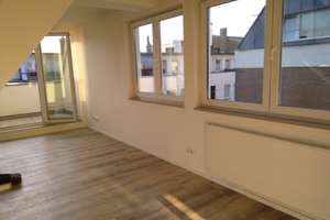 Schöne, helle Maisonette-Singelwohnung, sehr zentral und trotzdem ruhig – Große Telegraphenstraße 22, 50676 Altstadt/Süd, Köln – Vorschaubild 9