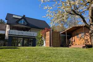 PROVISIONSFREI: Wohnen mit Raum und Komfort - Einfamilienhaus mit Südgarten und Einliegerwohnung – Die vollständige Adresse der Immobilie erhältst du vom Anbieter., 51647 Gummersbach – Vorschaubild 1
