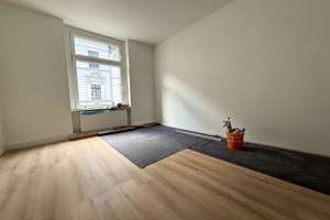 Großzügige Altbauwohnung mit 5 Zimmern und hochwertiger Sanierung –  in citynaher Lage -Elberfeld – Die vollständige Adresse der Immobilie erhältst du vom Anbieter., 42107 Elberfeld, Wuppertal – Vorschaubild 13