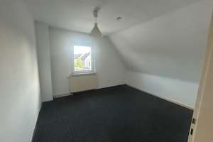 Helle 3-Zimmer-Dachgeschosswohnung in Bottrop – Heimannstraße 28, 46240 Boy, Bottrop – Vorschaubild 5
