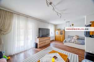IMMOBERLIN.DE - Klassisches Reihenhaus mit 3 bis 4 Wohneinheiten in Topzustand & schöner Lage – Berlin – Vorschaubild 2