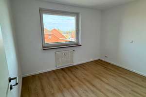 Renovierte Wohnung mit Stellplatz, Loggia und Weitblick! – Torgarten 10, 30559 Anderten, Hannover – Vorschaubild 4