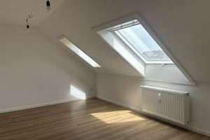 Top DG-Wohnung, große Küche, Gäste WC + Fenster, Abstellraum und Fernblick über Barmen – Heidter Berg 25, 42283 Heckinghausen, Wuppertal – Vorschaubild 13