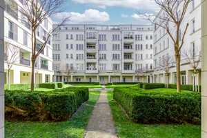 Wohnen im Botschaftsviertel: voll möblierte 2-Zi-Whg, 90 m² + große Terrasse per SOFORT zu VERKAUFEN – Berlin – Vorschaubild 23