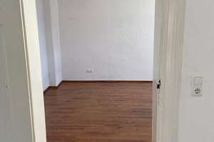 GEMÜTLICHE 3 RAUM WOHNUNG MIT EINBAUKÜCHE – Halberstädter Straße 154, 39112 Sudenburg, Magdeburg – Vorschaubild 6
