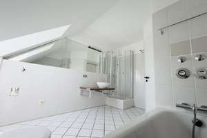 """ AM TIERGARTEN """ lichtdurchflutete Wohnung mit Flair!! Loggia, Terrasse UND Garage!! – Die vollständige Adresse der Immobilie erhältst du vom Anbieter., 30559 Anderten, Hannover – Vorschaubild 25