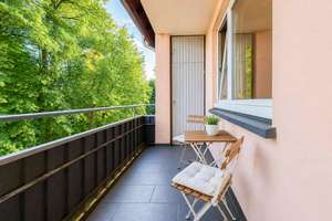 Mehr Frankfurt fürs Geld: 3-Zimmer-Wohnung mit Loggia und Blick ins Grüne – 60437 Nieder-Eschbach, Frankfurt am Main – Vorschaubild 3