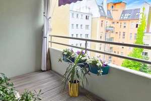 Vermietete, sehr gepflegte 2-Zimmer-Wohnung mit Westloggia und Fahrstuhl nur 300 Meter vom Kudamm! – Die vollständige Adresse der Immobilie erhältst du vom Anbieter., 10629 Charlottenburg, Berlin – Vorschaubild 3