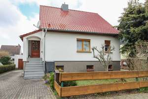 Ihr neues Zuhause: Gepflegtes Einfamilienhaus mit Garten in Wolmirstedt – Die vollständige Adresse der Immobilie erhältst du vom Anbieter., 39326 Wolmirstedt – Vorschaubild 11